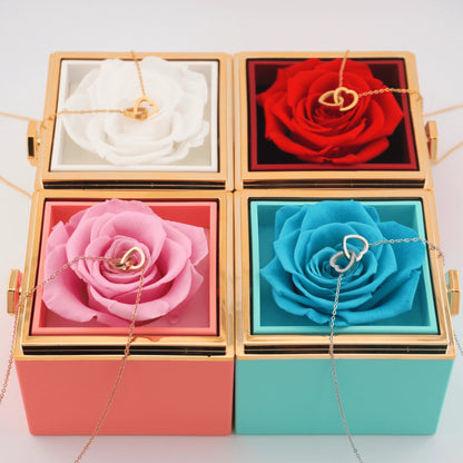 CAJA DE ROSA ETERNA | ROSA REAL Y COLLAR PERSONALIZADO EN ORO 18K
