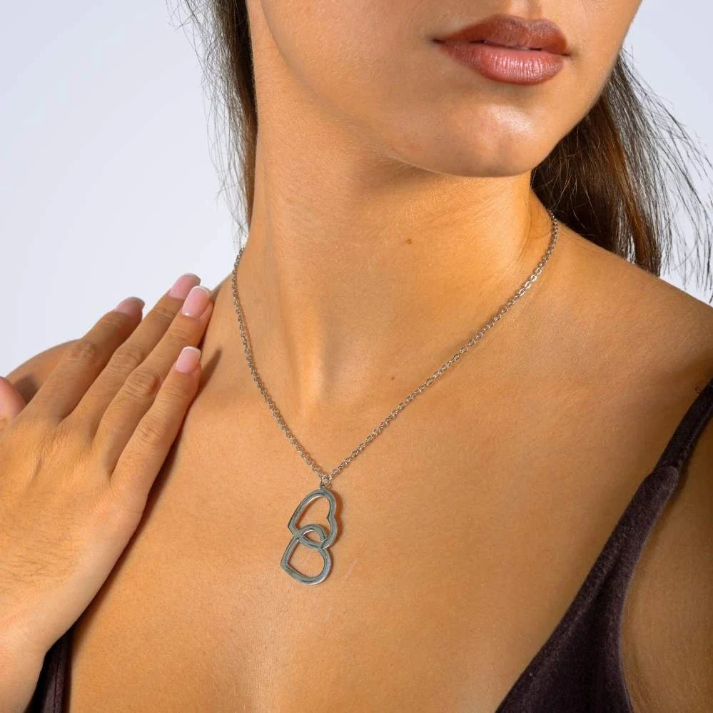Oso Eterno & Collar Doble Corazón Personalizado con Dos Nombres